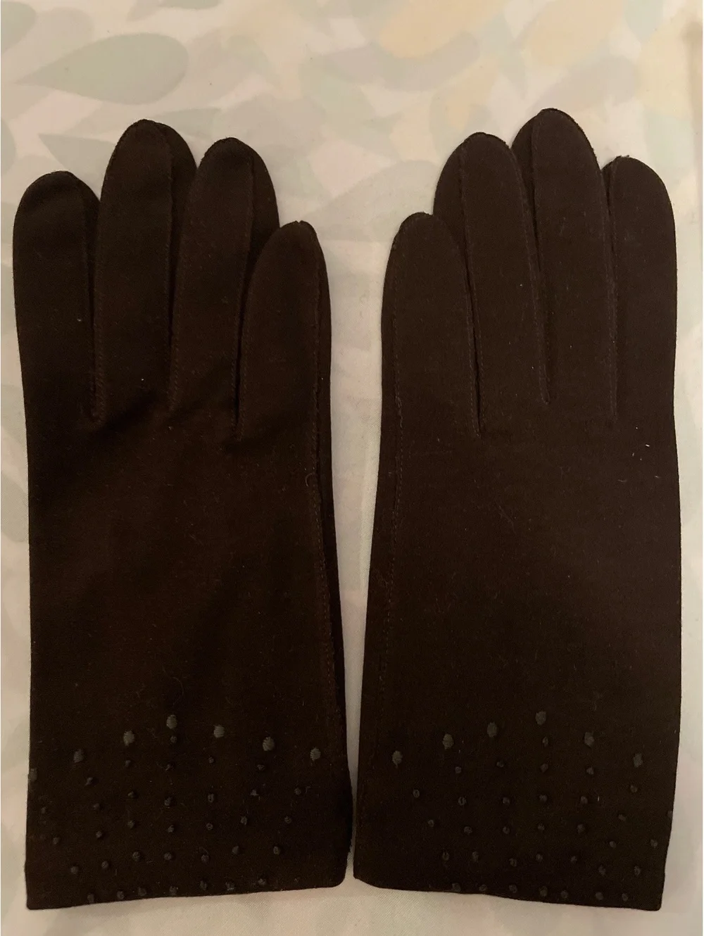Vintage Van Raalte Women's Black Fabric Gloves Size 7 Raised Dot Cuff